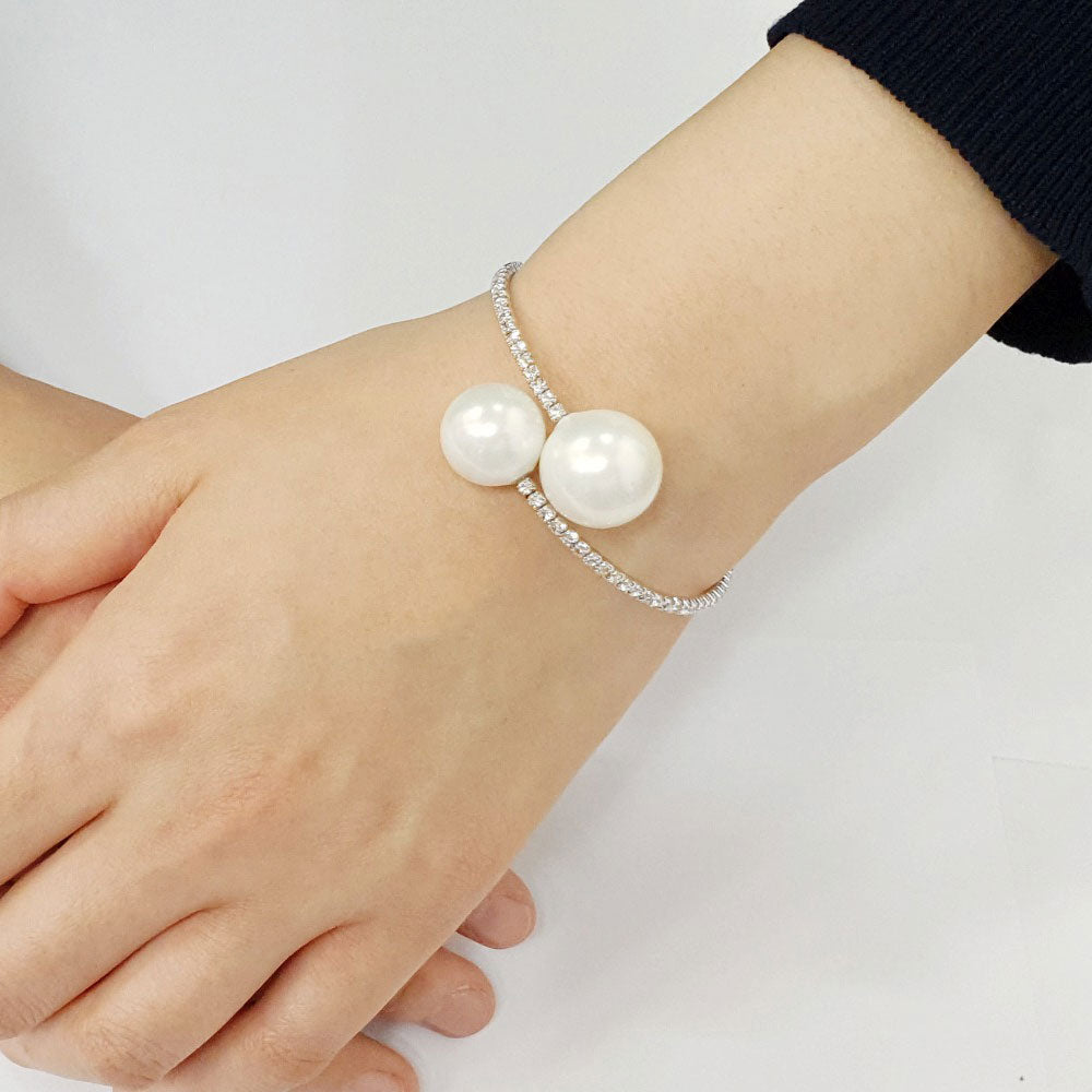 BNP Jewelry Big Mother Pearl Bangle Bracelet Free Size K-Trendy Drama Fashion Jewelry