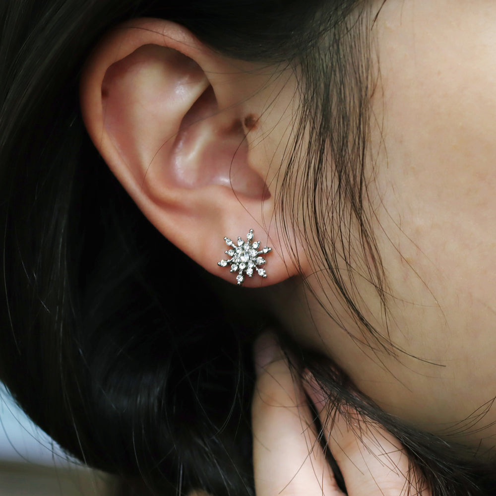 BNP Jewelry Lovely Crystal Snow Flake Flower K-Trendy Style Girlfriend Gift Earring Made In Korea