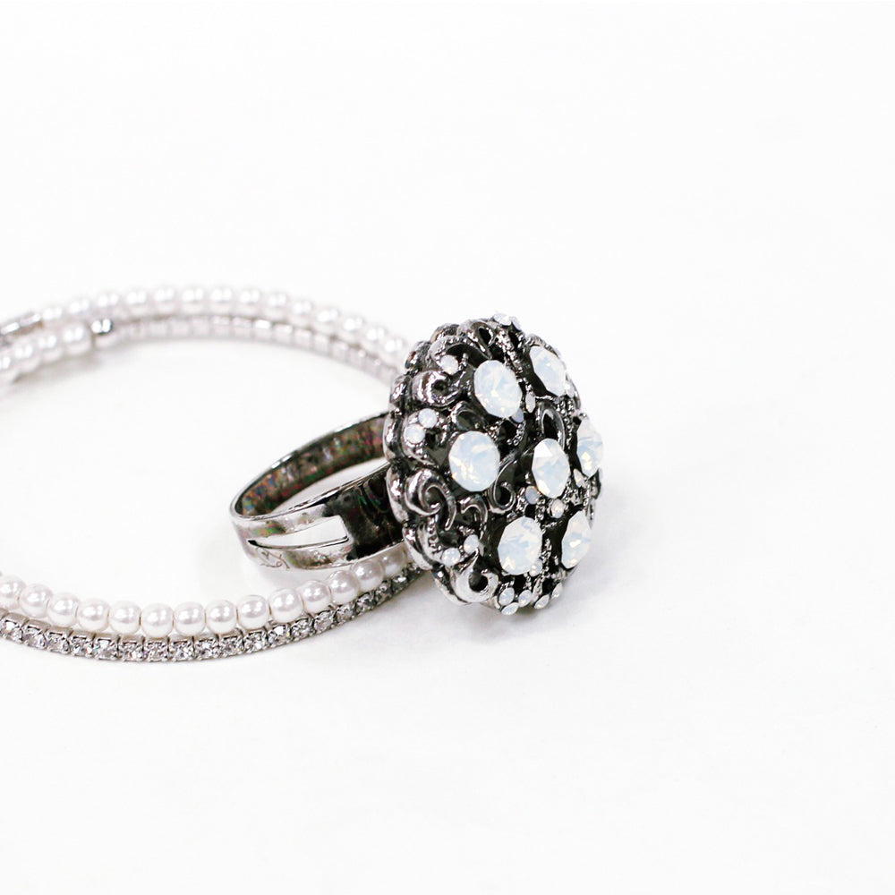 BNP Jewelry Unique Flower Point Rings Wide Band with Stones Ring Cocktail Statement for Women Kdrama Fans Gift